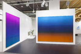 Großformatige Seidenmalereien mit Farbverläufen auf Spannrahmen 